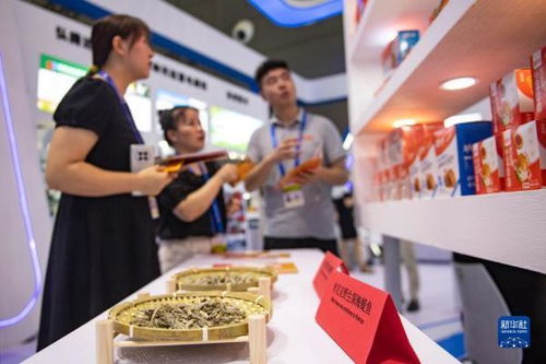 中國(guó)進(jìn)口肯尼亞野生鳀魚產(chǎn)品亮相中非經(jīng)貿(mào)博覽會(huì)，推動(dòng)經(jīng)貿(mào)合作新機(jī)遇